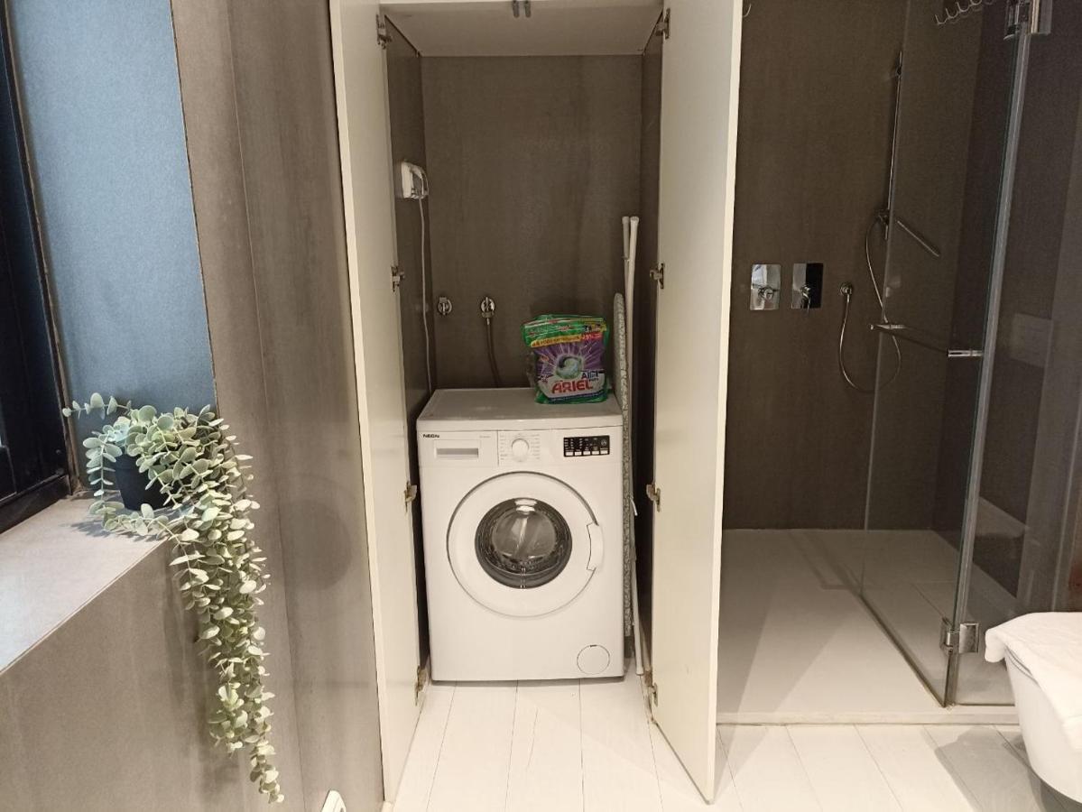 Yalarent Sea-Breeze Penthouse With Jacuzzi Lejlighed Bat Yam Eksteriør billede
