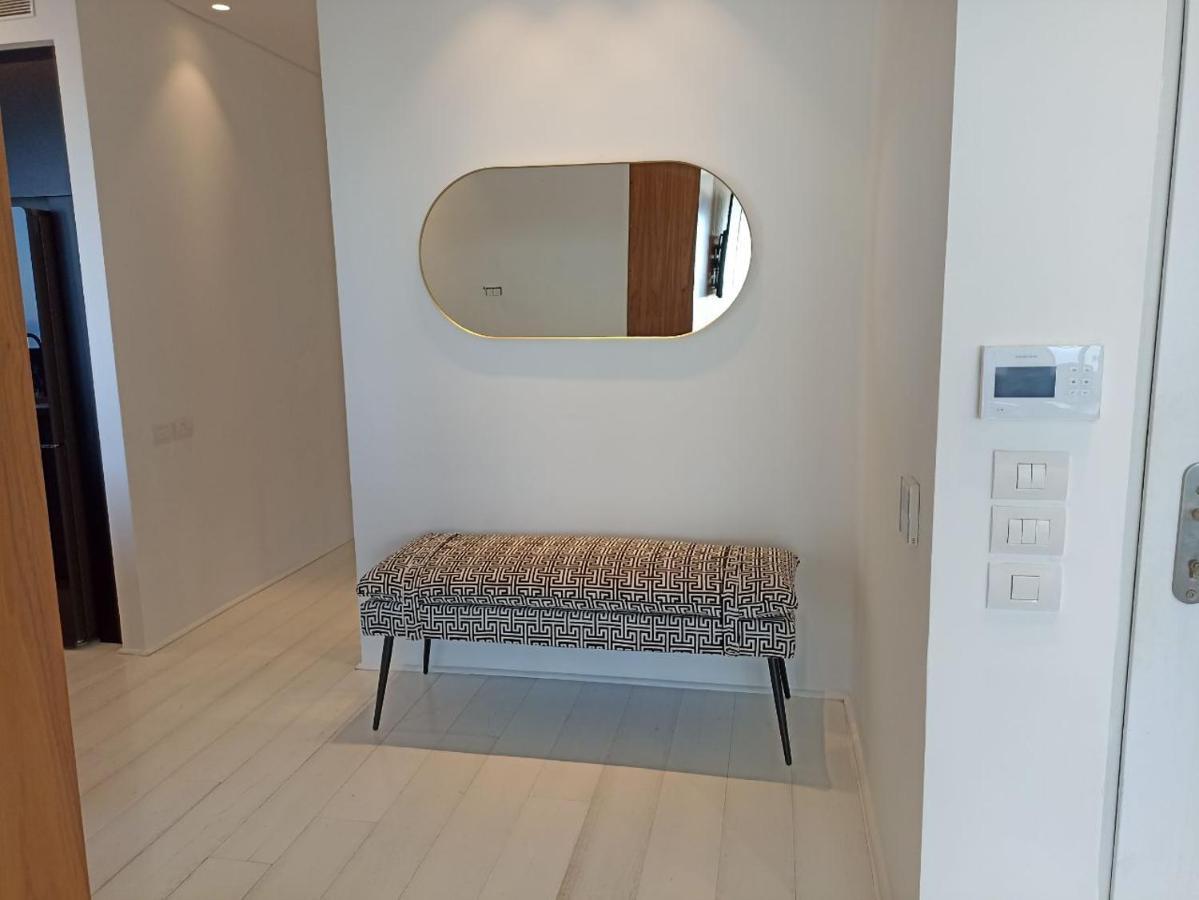 Yalarent Sea-Breeze Penthouse With Jacuzzi Lejlighed Bat Yam Eksteriør billede