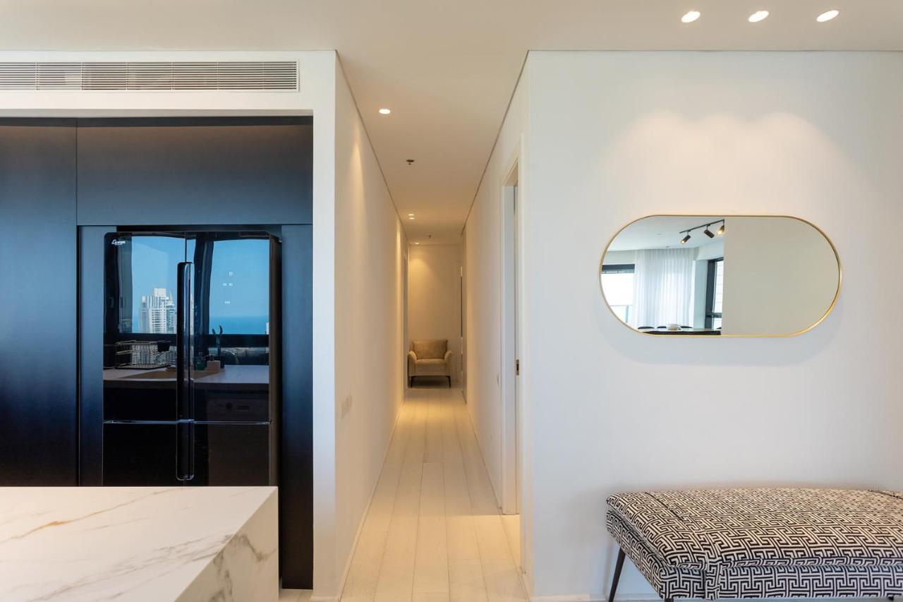 Yalarent Sea-Breeze Penthouse With Jacuzzi Lejlighed Bat Yam Eksteriør billede