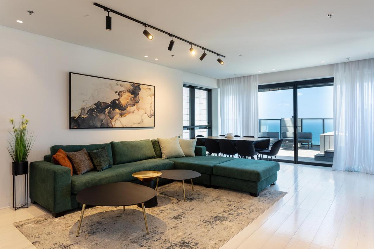Yalarent Sea-Breeze Penthouse With Jacuzzi Lejlighed Bat Yam Eksteriør billede